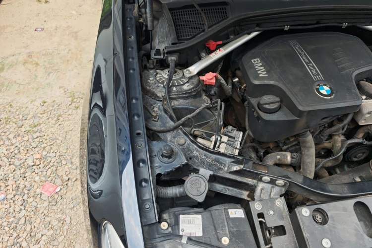 Used BMW X4 2016 xDrive20i M Sport Edition Engine Bay Right