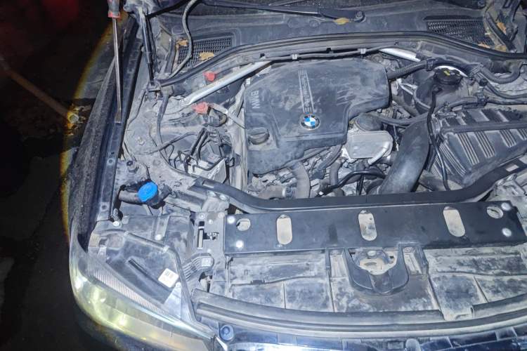 Used BMW X4 2016 xDrive20i M Sport Edition Engine Bay Right
