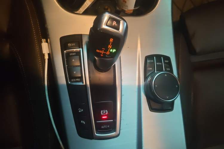 Used BMW X4 2016 xDrive20i M Sport Edition Gear Lever