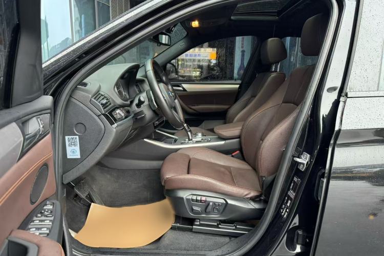 Used BMW X4 2016 xDrive20i M Sport Edition Interior 1