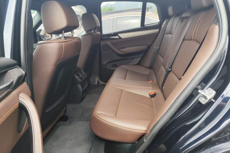 Used BMW X4 2016 xDrive20i M Sport Edition Interior 1