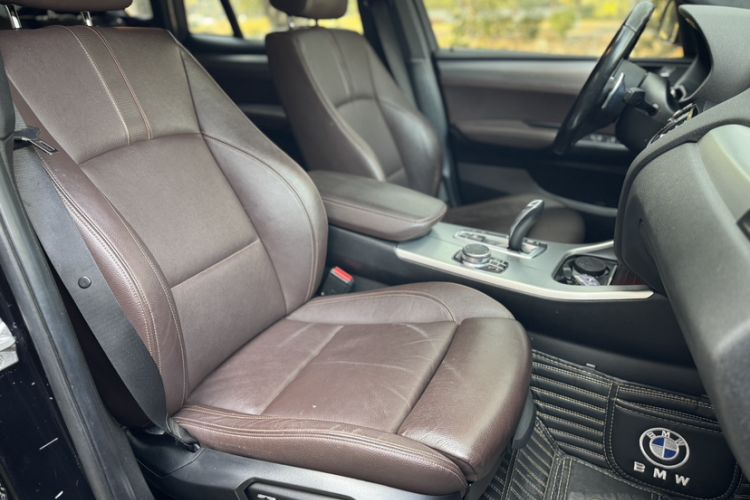 Used BMW X4 2016 xDrive20i M Sport Edition Interior 3