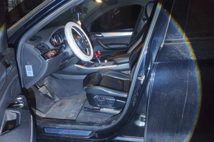 Used BMW X4 2016 xDrive20i M Sport Edition Left Front Seat