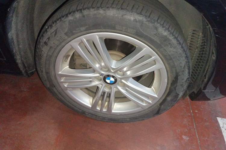 Used BMW X4 2016 xDrive20i M Sport Edition Right Front Wheel Hub