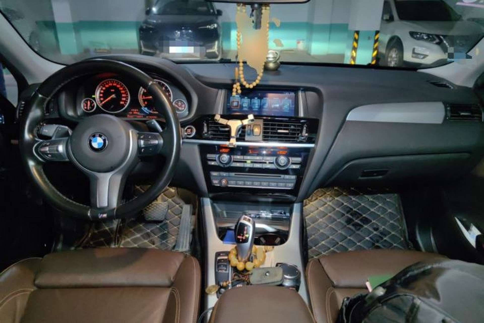 Used BMW X4 2016 xDrive20i M Sport Edition Center Console