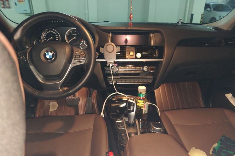 Used BMW X4 2016 xDrive20i M Sport Edition Center Console