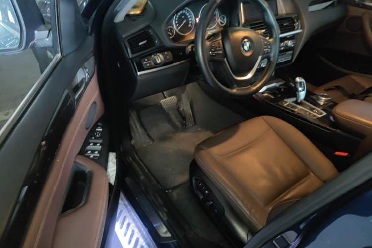 Used BMW X4 2016 xDrive20i M Sport Edition Driver Seat