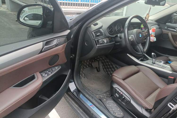 Used BMW X4 2016 xDrive20i M Sport Edition Driver Seat