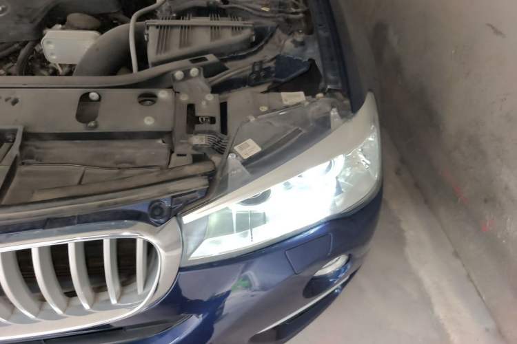 Used BMW X4 2016 xDrive20i M Sport Edition Engine Bay Left