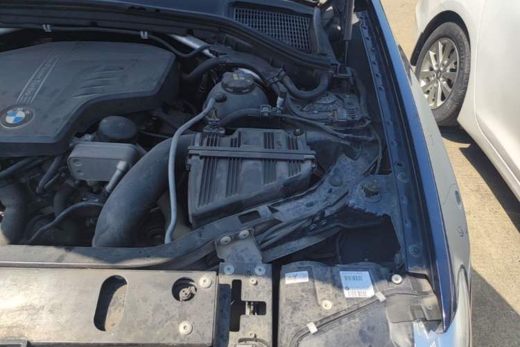 Used BMW X4 2016 xDrive20i M Sport Edition Engine Bay Left