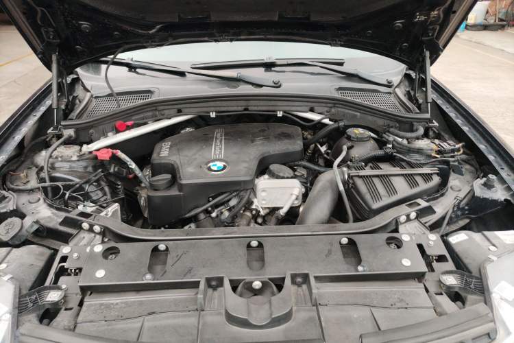 Used BMW X4 2016 xDrive20i M Sport Edition Engine Bay