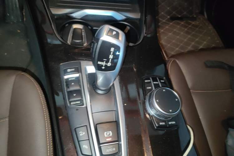Used BMW X4 2016 xDrive20i M Sport Edition Gear Lever