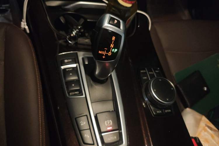 Used BMW X4 2016 xDrive20i M Sport Edition Gear Lever
