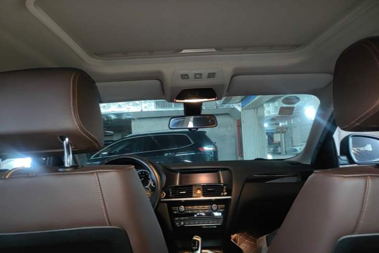 Used BMW X4 2016 xDrive20i M Sport Edition Headliner