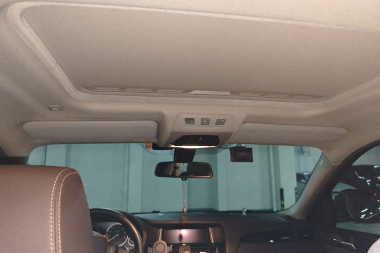 Used BMW X4 2016 xDrive20i M Sport Edition Headliner