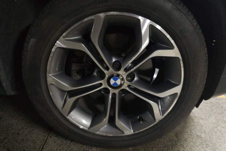 Used BMW X4 2016 xDrive20i M Sport Edition Right Front Wheel Hub