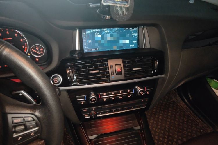 Used BMW X4 2016 xDrive20i M Sport Edition Audio And AC Panel