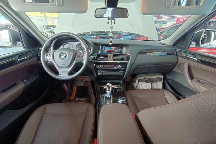Used BMW X4 2016 xDrive20i M Sport Edition Center Console