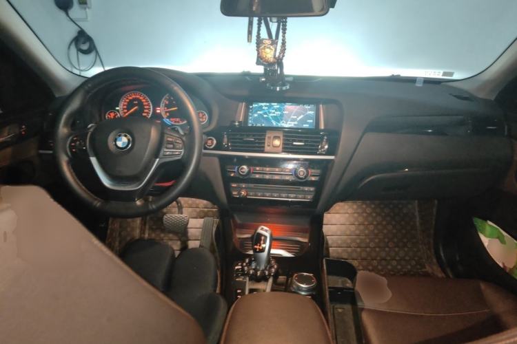 Used BMW X4 2016 xDrive20i M Sport Edition Center Console