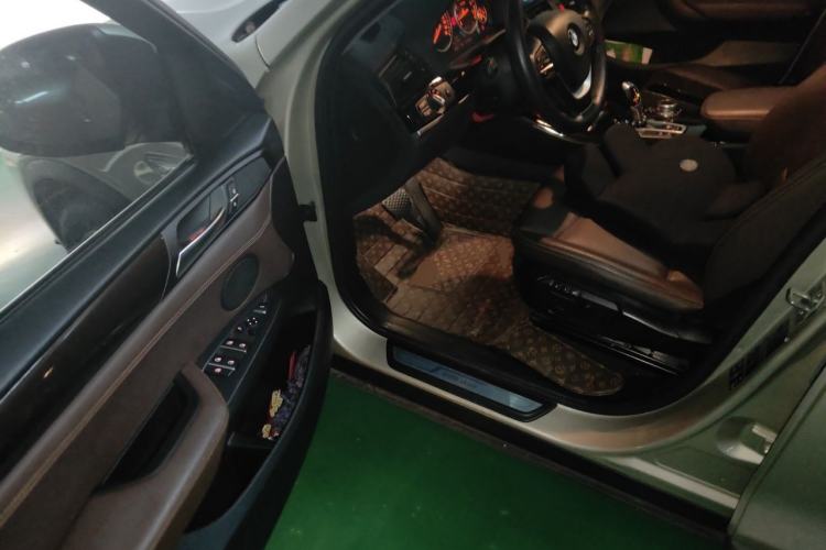 Used BMW X4 2016 xDrive20i M Sport Edition Driver Seat