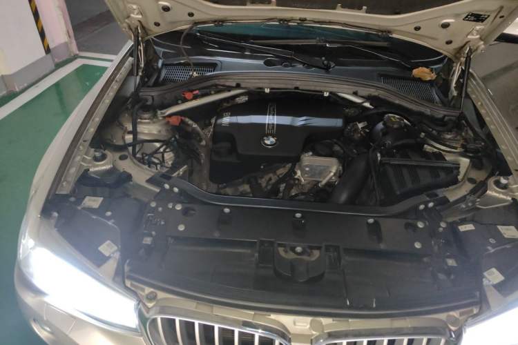 Used BMW X4 2016 xDrive20i M Sport Edition Engine Bay Right