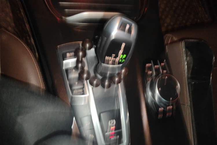Used BMW X4 2016 xDrive20i M Sport Edition Gear Lever