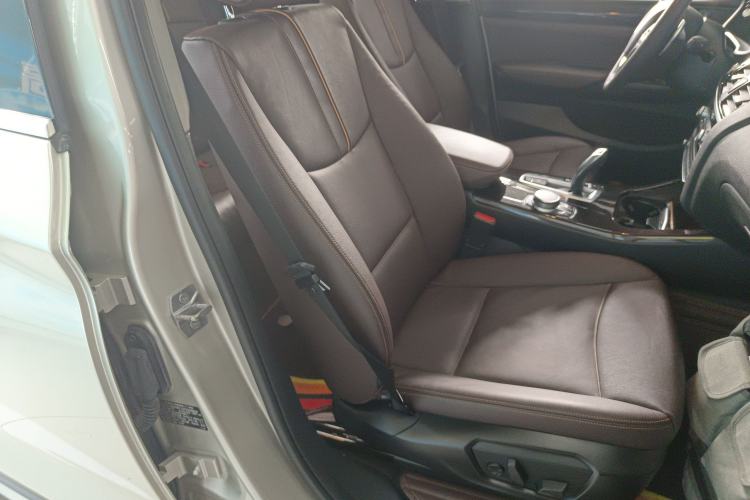 Used BMW X4 2016 xDrive20i M Sport Edition Right Front Seat