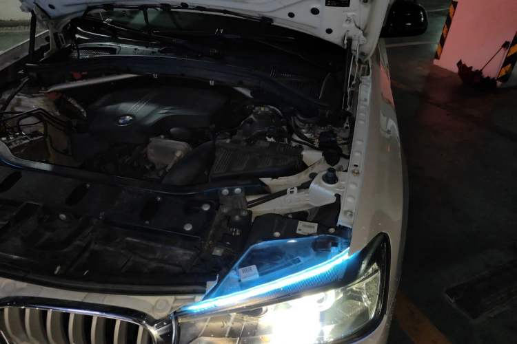 Used BMW X4 2016 xDrive20i M Sport Edition Engine Bay Left