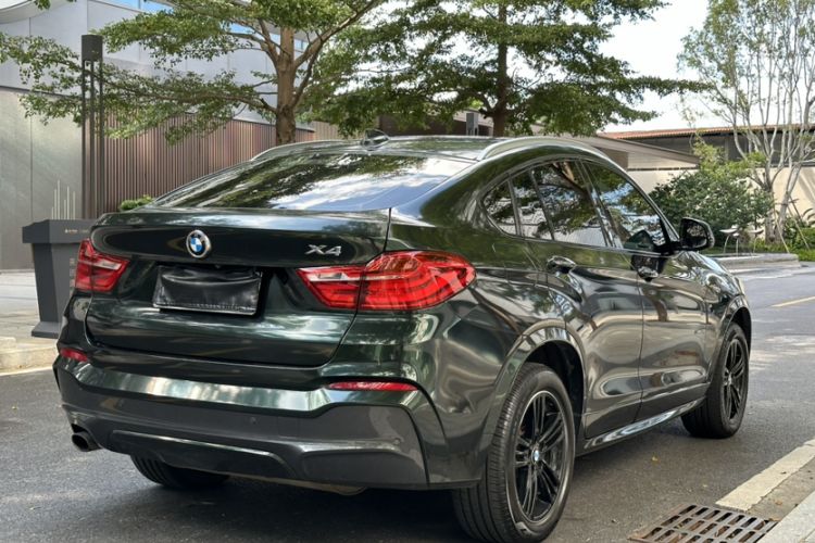 Used BMW X4 2016 xDrive20i M Sport Edition Exterior 4