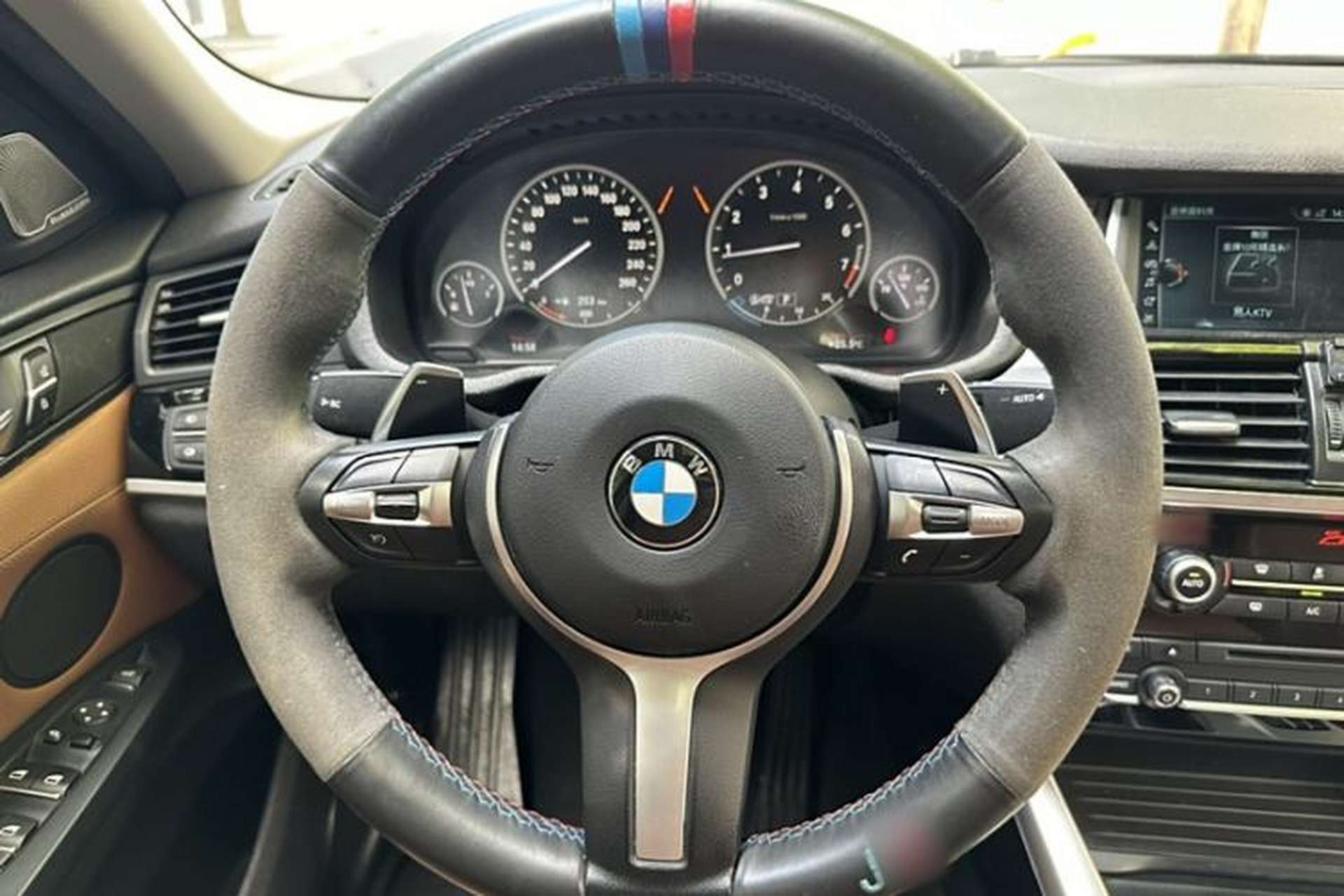 Used BMW X4 2016 xDrive20i M Sport Edition Interior 13