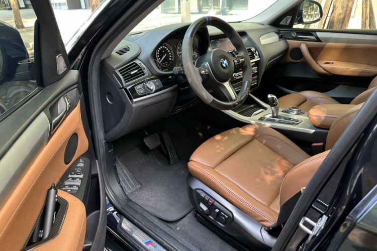 Used BMW X4 2016 xDrive20i M Sport Edition Interior 5