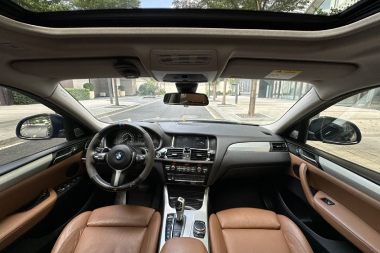 Used BMW X4 2016 xDrive20i M Sport Edition Interior 6