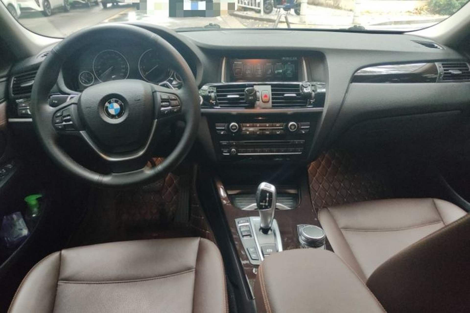 Used BMW X4 2016 xDrive20i M Sport Edition Center Console