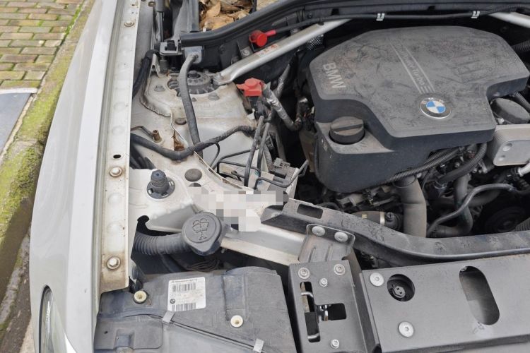 Used BMW X4 2016 xDrive20i M Sport Edition Engine Bay Right