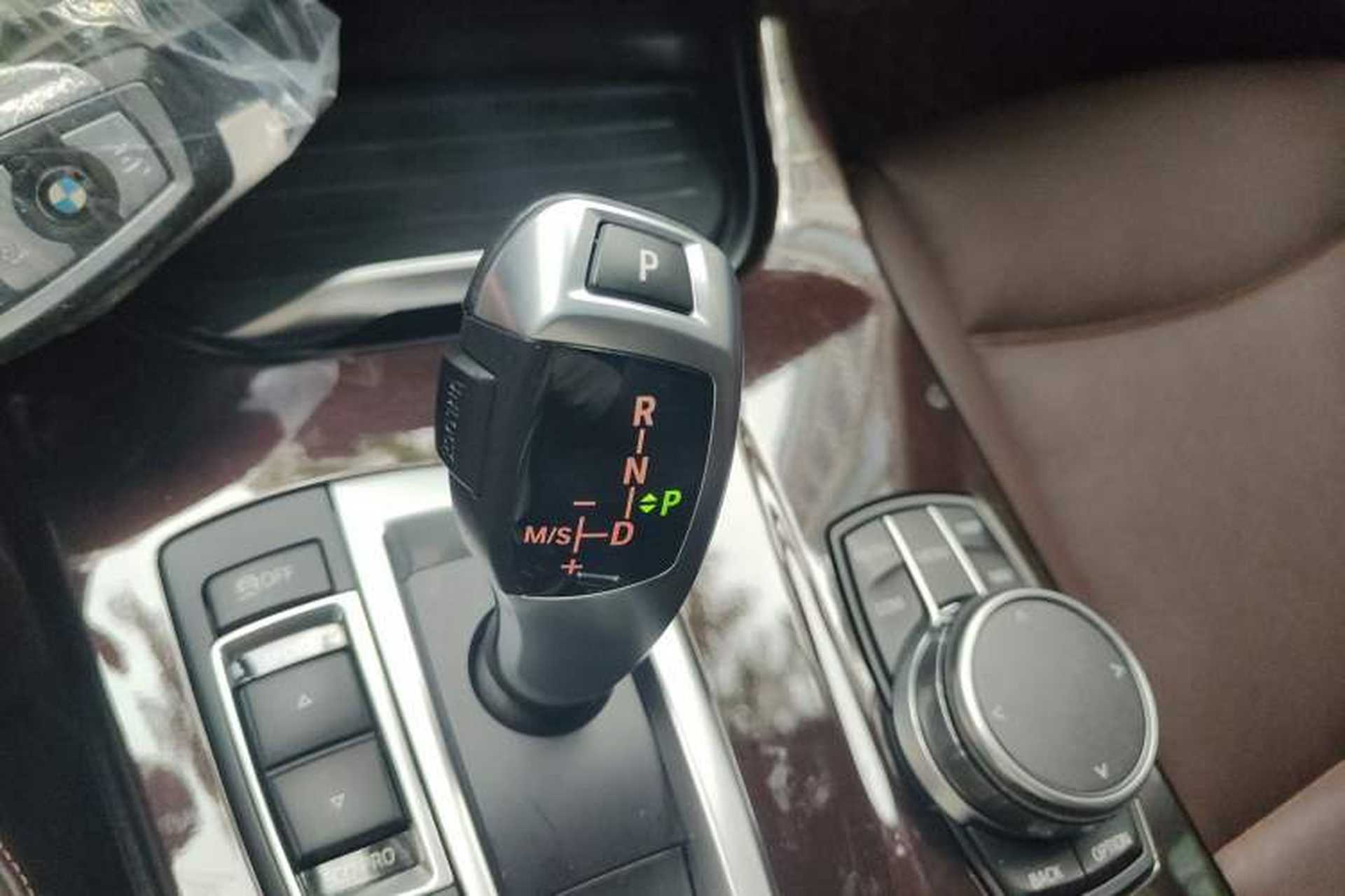 Used BMW X4 2016 xDrive20i M Sport Edition Gear Lever