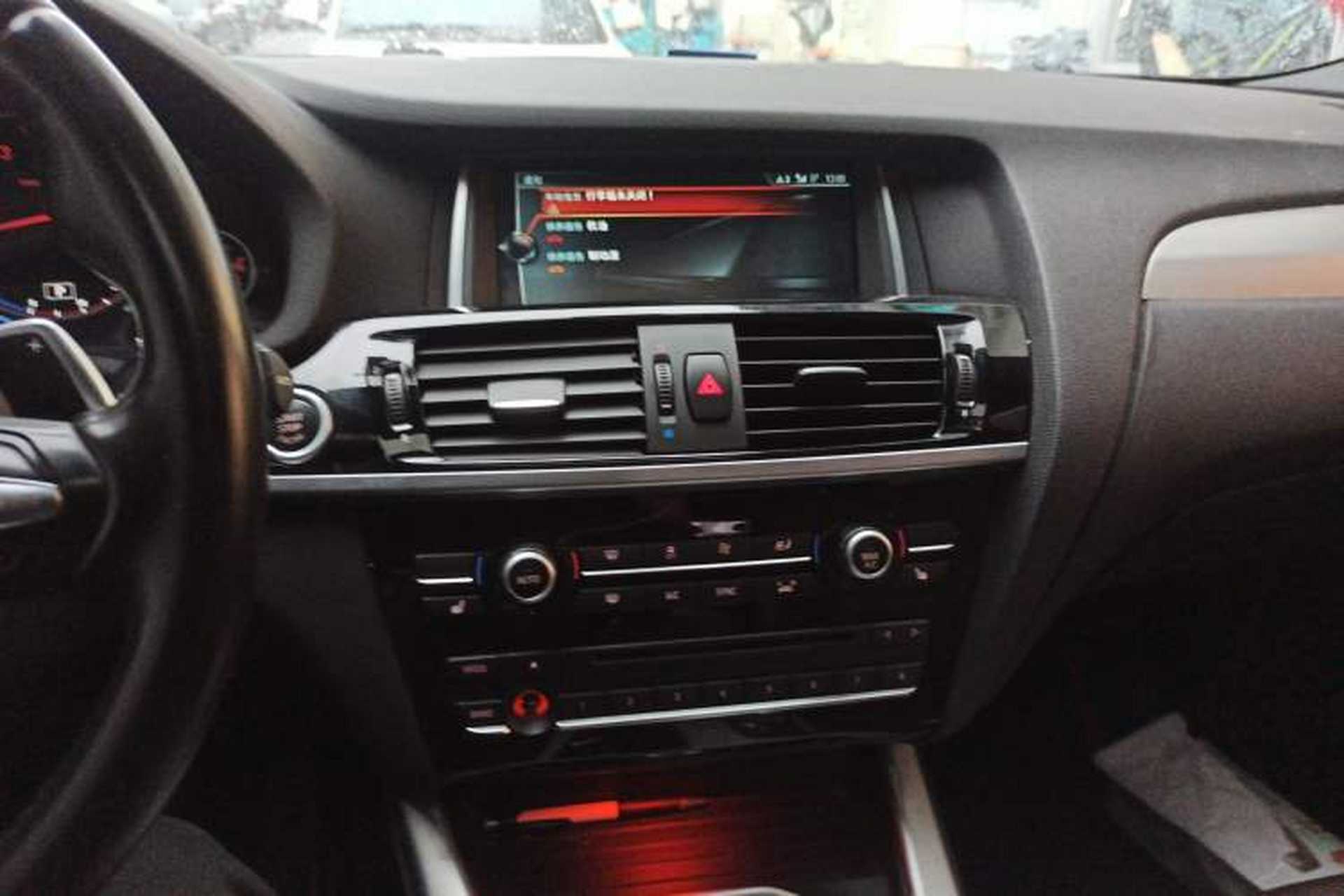 Used BMW X4 2016 xDrive20i M Sport Edition Audio And AC Panel