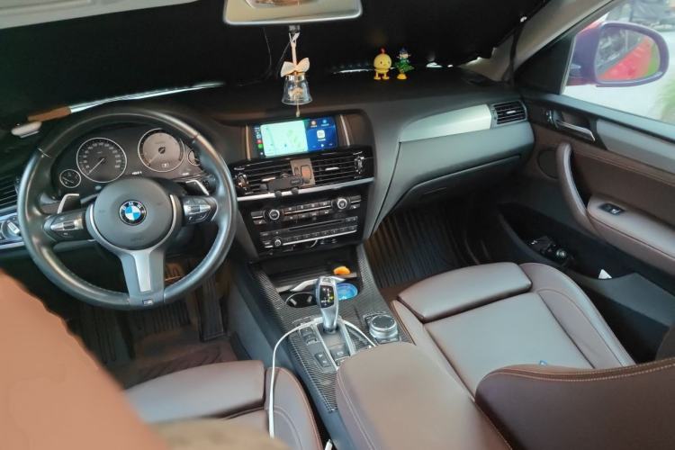Used BMW X4 2016 xDrive20i M Sport Edition Center Console