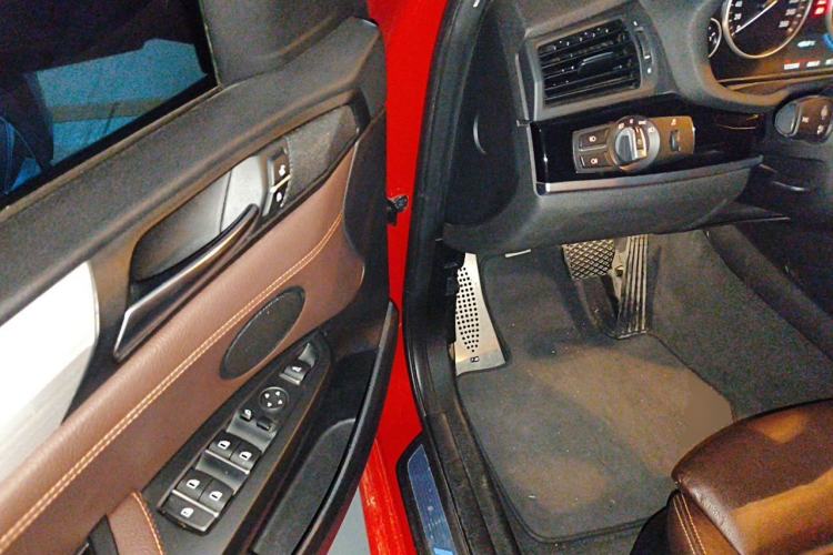 Used BMW X4 2016 xDrive20i M Sport Edition Driver Seat