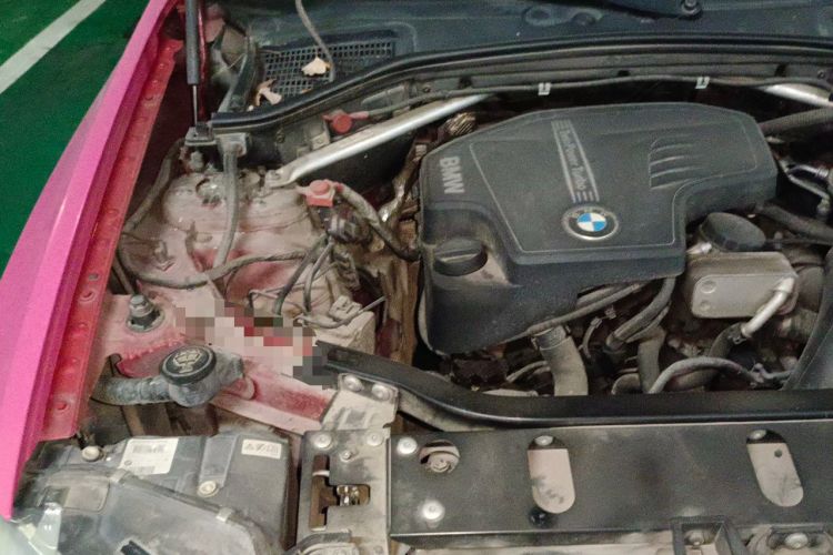 Used BMW X4 2016 xDrive20i M Sport Edition Engine Bay Right