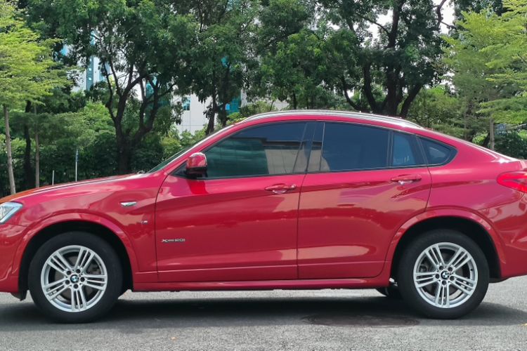 Used BMW X4 2016 xDrive20i M Sport Edition Exterior 3
