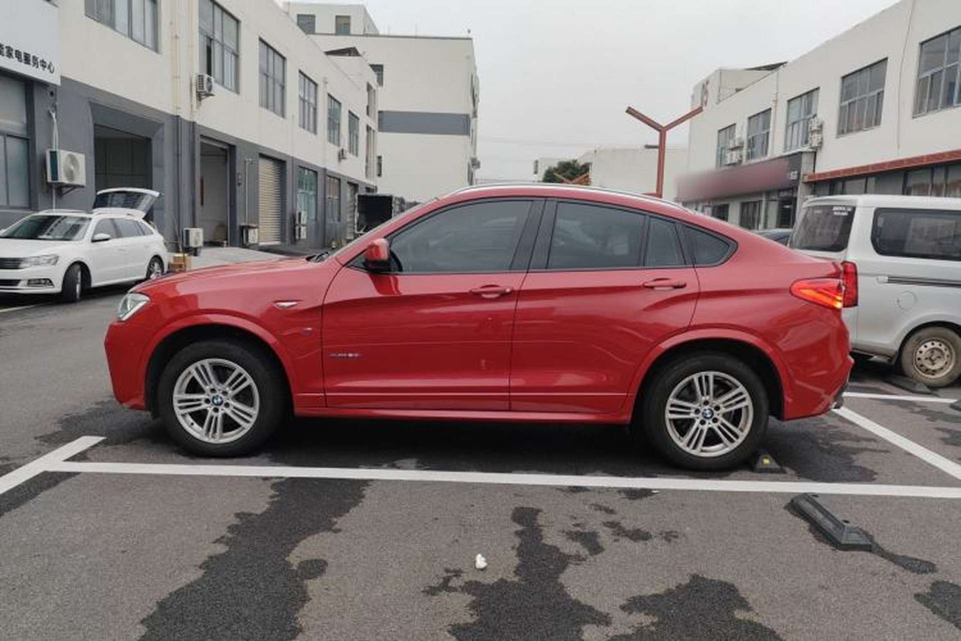 Used BMW X4 2016 xDrive20i M Sport Edition Exterior 3