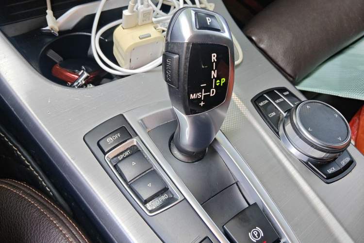 Used BMW X4 2016 xDrive20i M Sport Edition Gear Lever