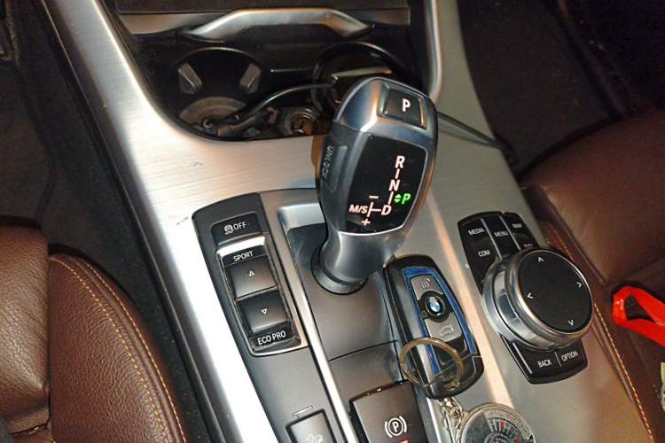 Used BMW X4 2016 xDrive20i M Sport Edition Gear Lever