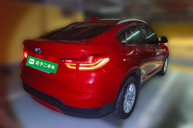 Used BMW X4  Rear Right 45 Deg