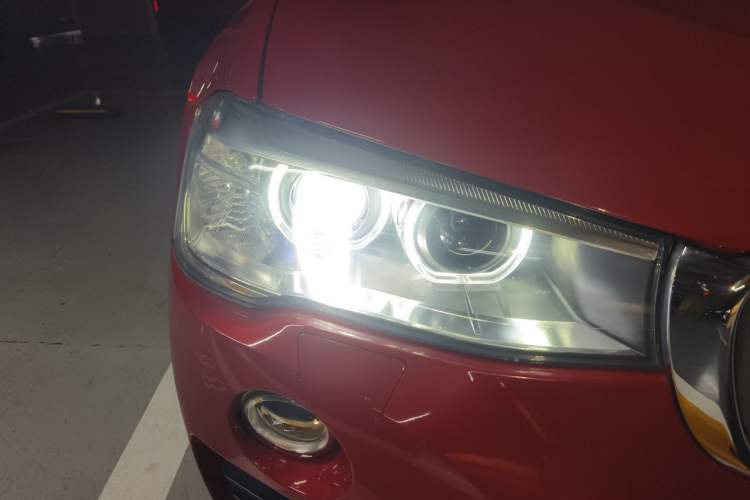 Used BMW X4  Right Front Headlight