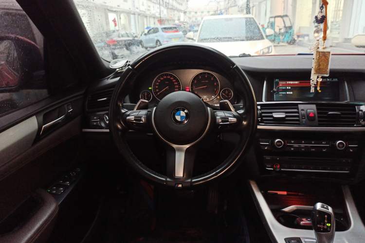 Used BMW X4 2016 xDrive20i M Sport Edition Steering Wheel
