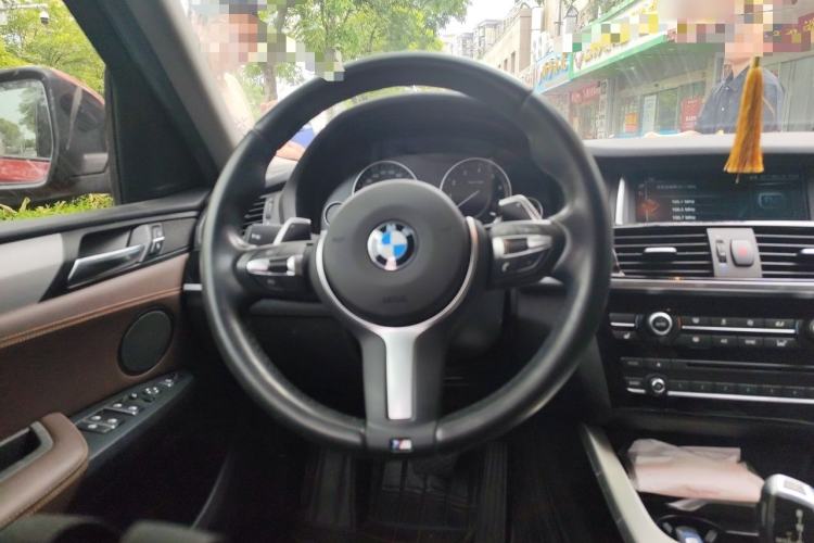 Used BMW X4 2016 xDrive20i M Sport Edition Steering Wheel