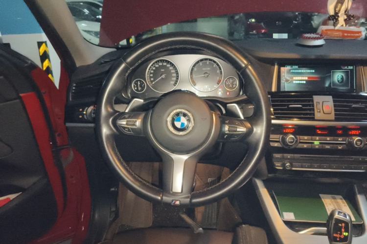 Used BMW X4 2016 xDrive20i M Sport Edition Steering Wheel