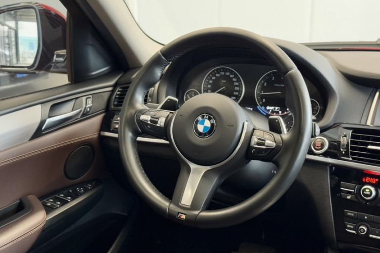 Used BMW X4 2016 xDrive20i M Sport Edition Steering Wheel