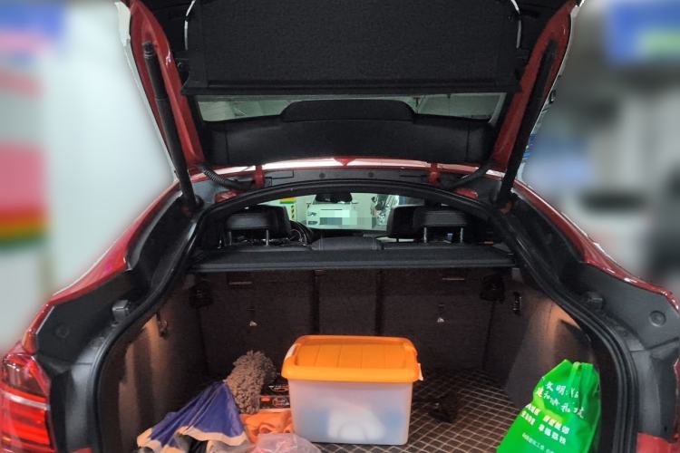 Used BMW X4 2016 M40i Trunk